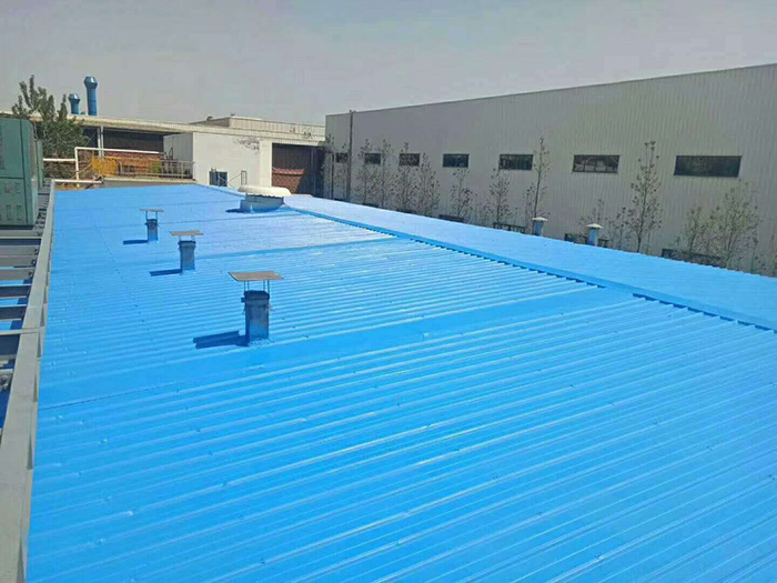 提升建筑屋面彩鋼防腐性能的翻新技術